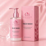 Glow Botanix Vitamin C Brightening & Clear Face Wash